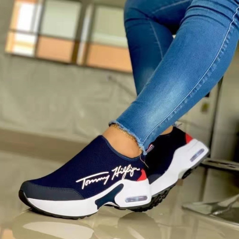 Women's Breathable Wedge Walking Sneakers - V2