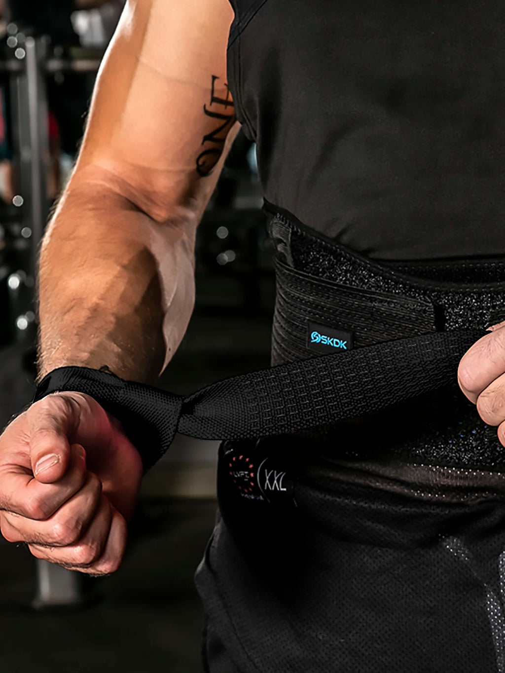 Adjustable Elastic Wrist Wraps - Pair