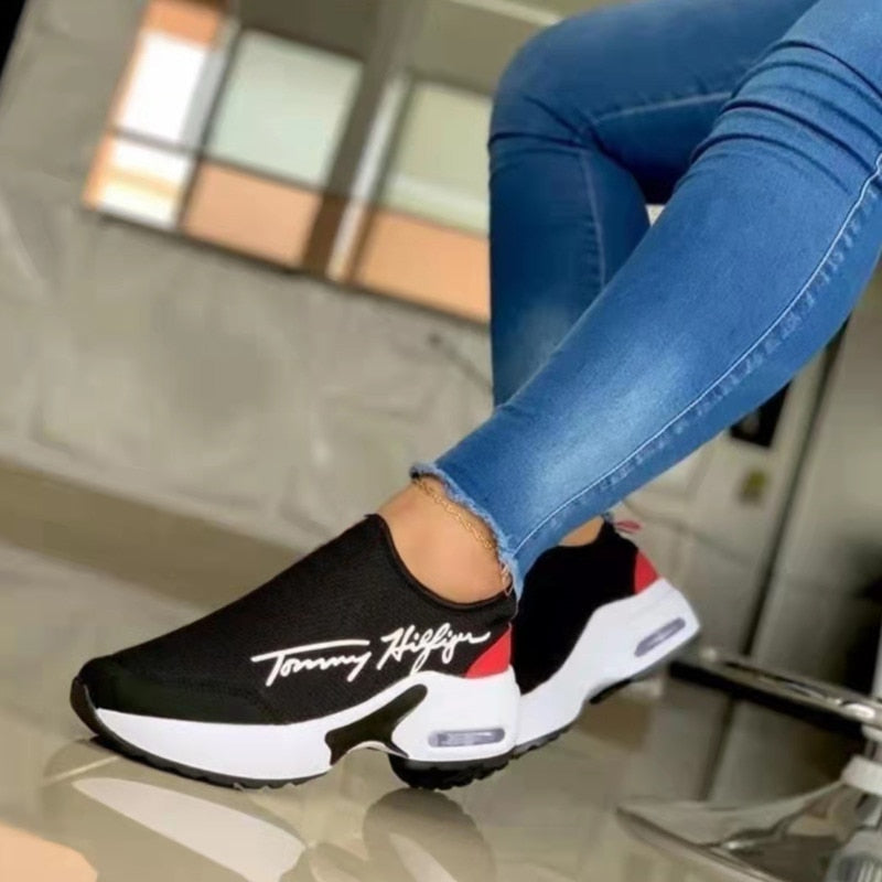 Women's Breathable Wedge Walking Sneakers - V2