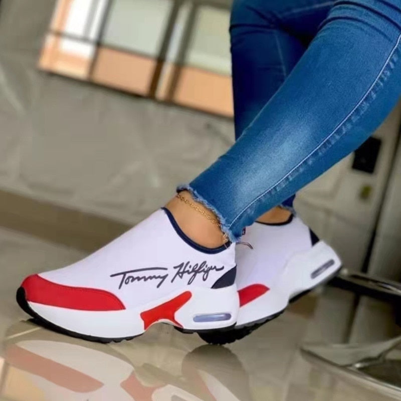 Women's Breathable Wedge Walking Sneakers - V2